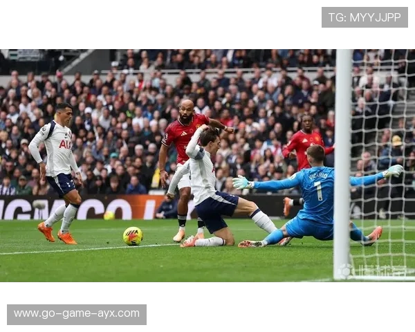 曼联青训新星备战热刺，未来核心逐渐显现