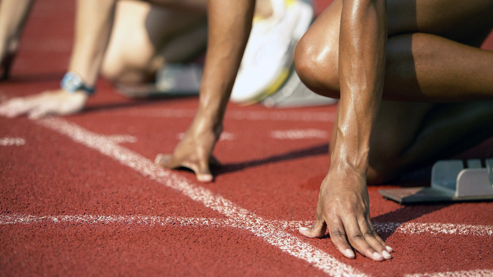 乒乓球比赛现场气氛火热